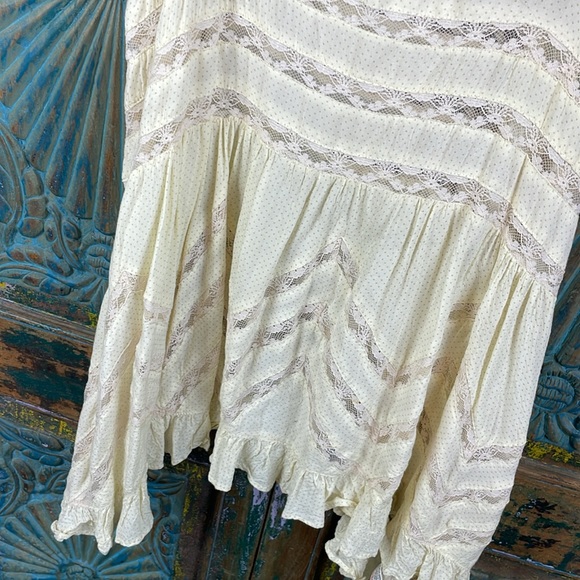 ❌SOLD❌Free People lace layering tunic top - Picture 3 of 4